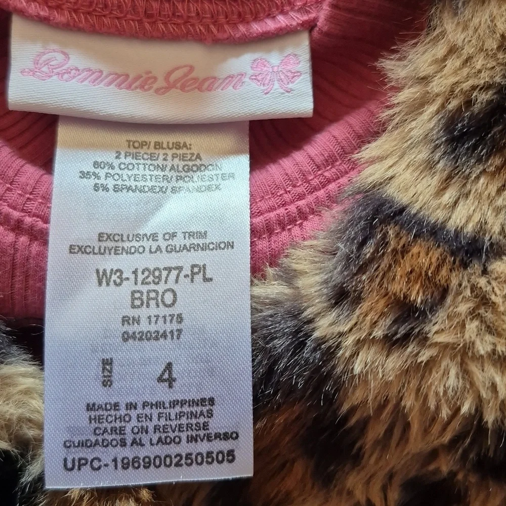 Bonnie Jean Pink Ribbed Top with Faux Leopard Fur Trim & Leopard Print Pants - Picture 2 of 7